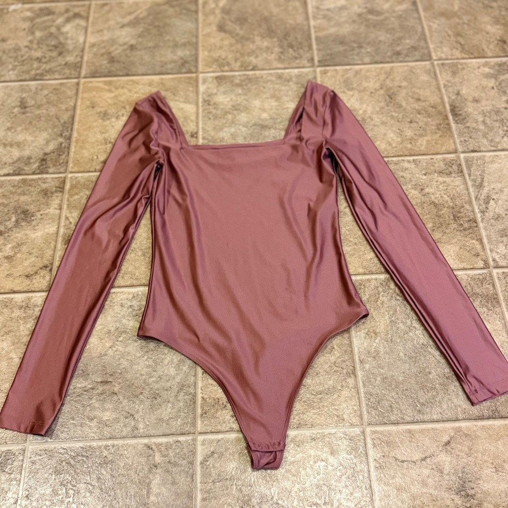 Babaton Aritzia Mauve Squareneck Long Sleeve Thong Bodice 105118 XS